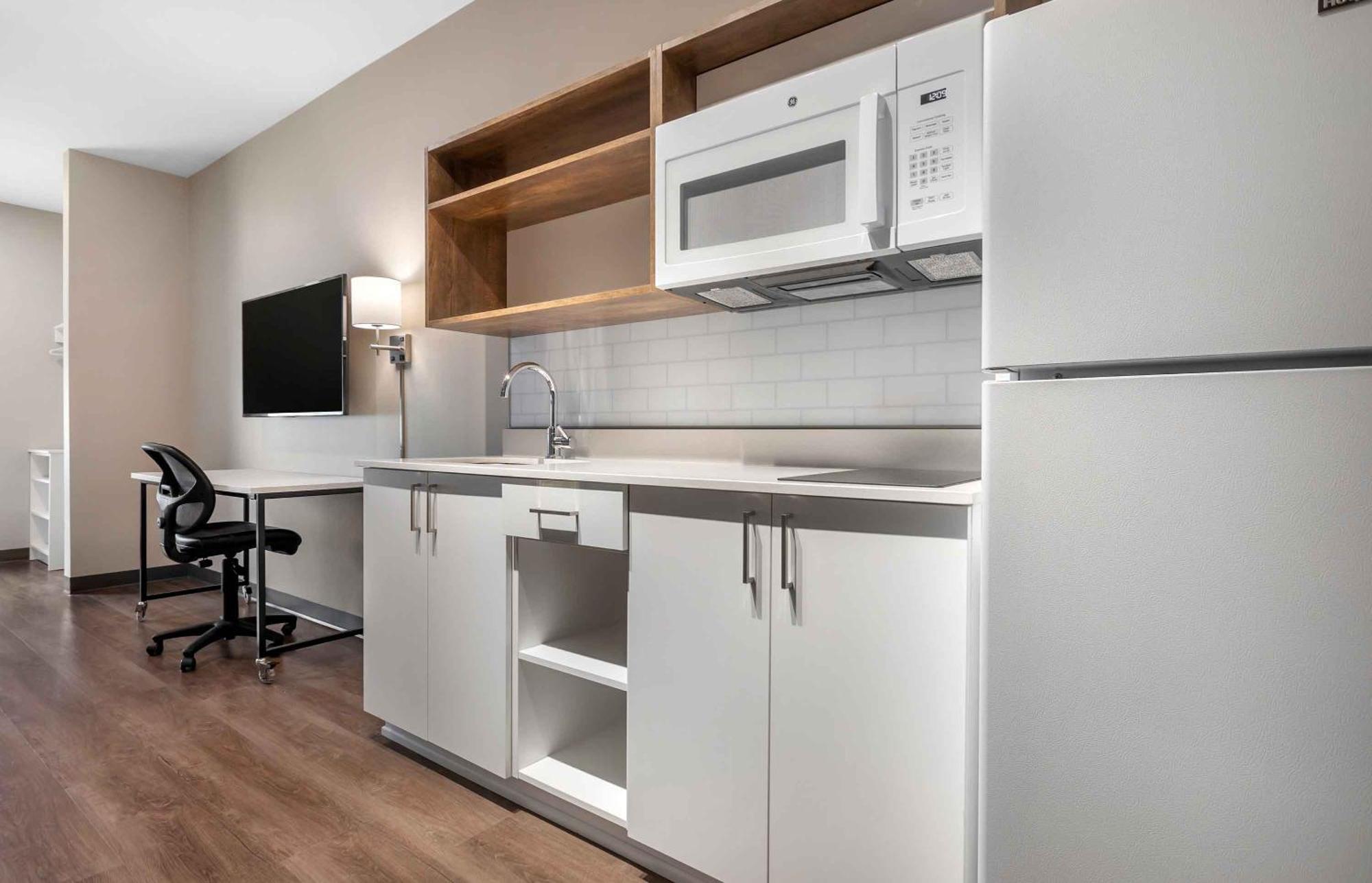 Extended Stay America Premier Suites - Belgrade - Bozeman - Yellowstone Airport エクステリア 写真